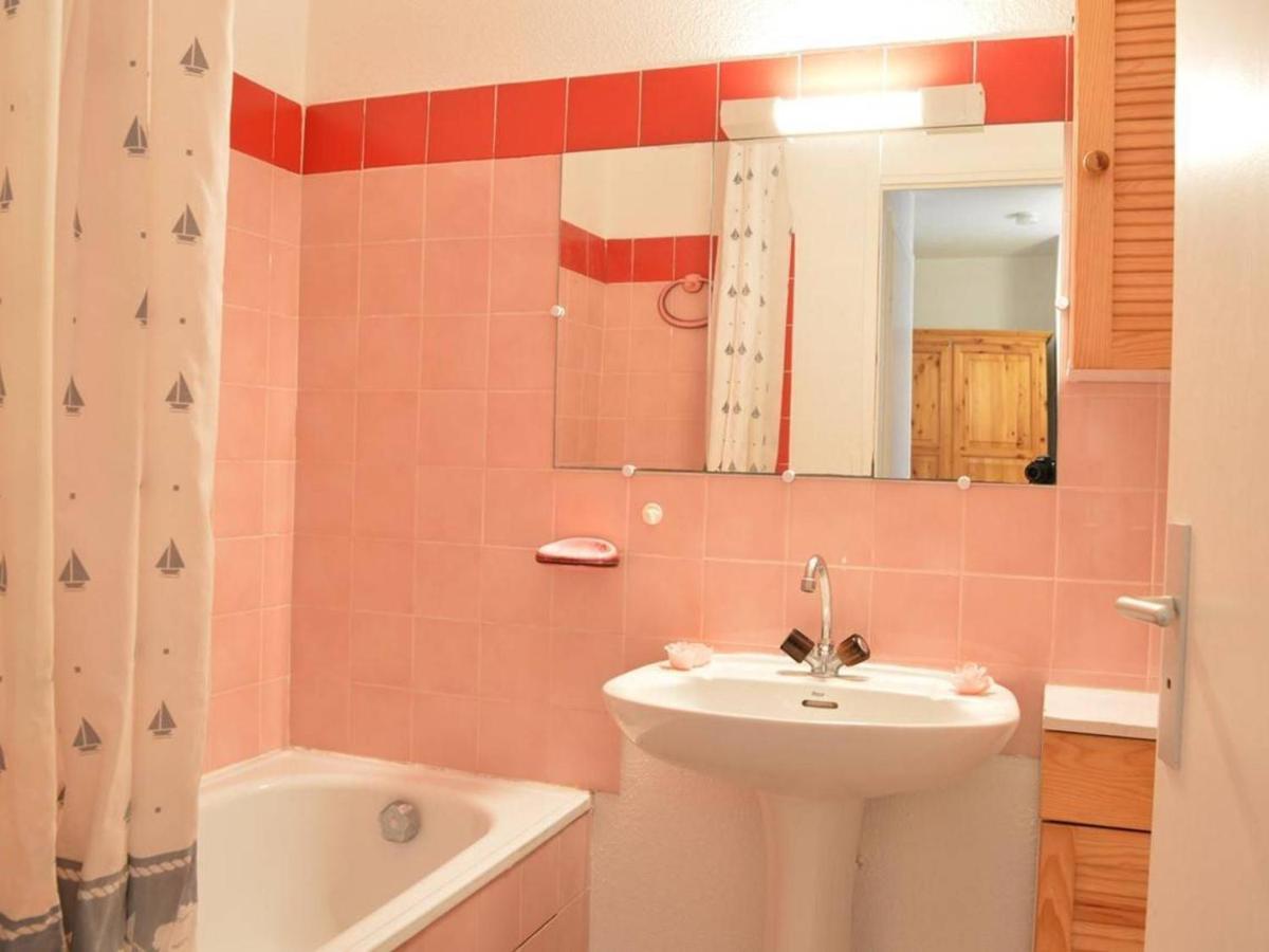 Appartement 2P, 4 Couchages, Terrasse Et Salon De Jardin A 200M De La Plage, Frejus - Fr-1-226A-22 Екстериор снимка