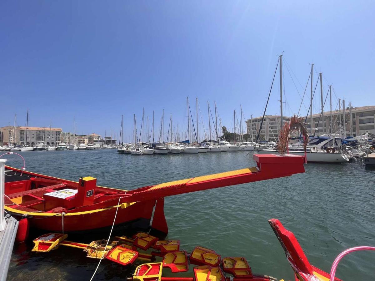 Appartement 2P, 4 Couchages, Terrasse Et Salon De Jardin A 200M De La Plage, Frejus - Fr-1-226A-22 Екстериор снимка
